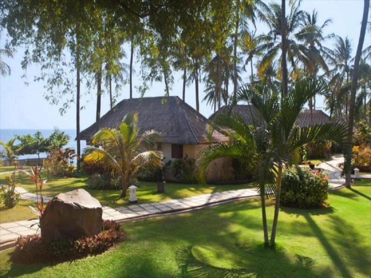 Siddhartha Oceanfront Resort & Spa Bali Kubu Exterior photo